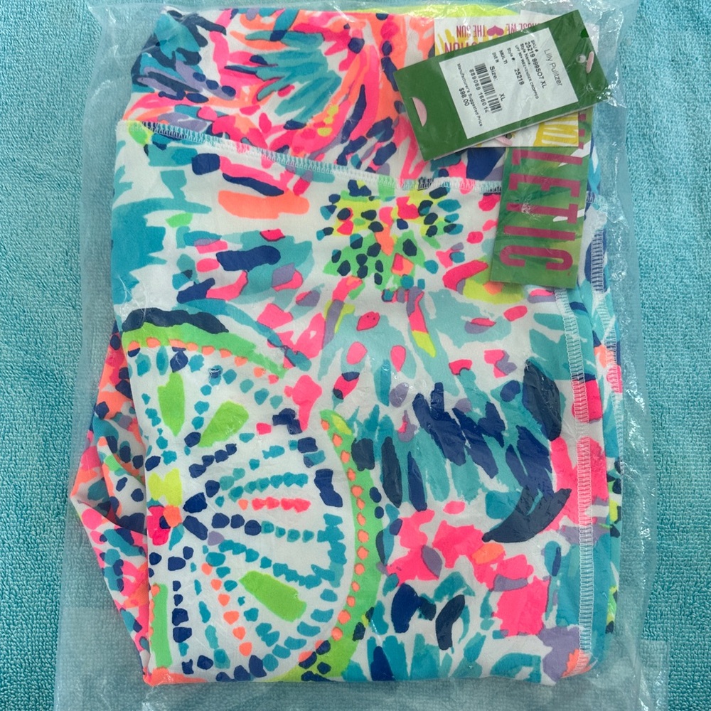 NWT Lilly Pulitzer Luxletic cropped Leggings in Multi Dive In XL